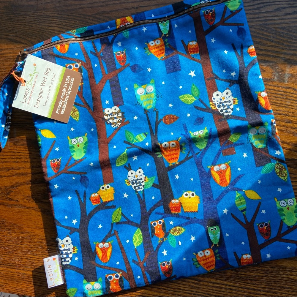 Leslie’s Boutique Medium Wet Bag Night Owl - cloth diaper, gym or swim bag